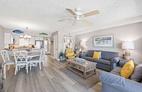 West Panama City Beach House | Sailfish 7 - Direct Beachfront! Pet Friendly! Beautiful Gulf Views - Free Golf