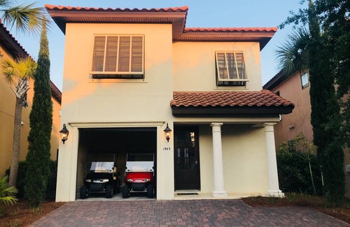 Villa Lago House | Sandestin Golf & Beach Resort Villa with two golf carts