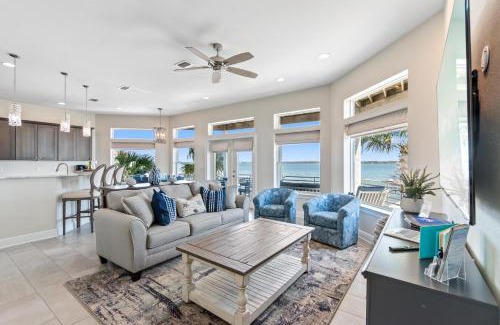 Caribbean Isle House | Sea Breeze