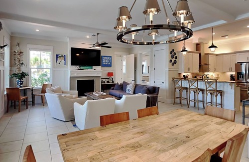 Grayton Beach House | Sea La Vie In Grayton Beach | Lavish 30A Beach Home with 4 bikes included