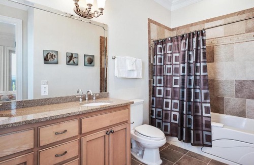 Laguna Beach House | Sea's The Day - 5 Bedroom Home - Private Pool & Hot Tub! West End - Elevator!!!