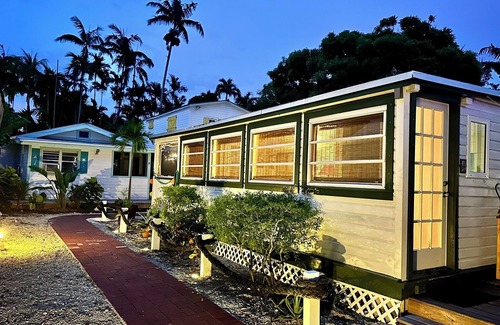 Key West Historic District Apartment | Serene Key West Studio with Poolside Peace