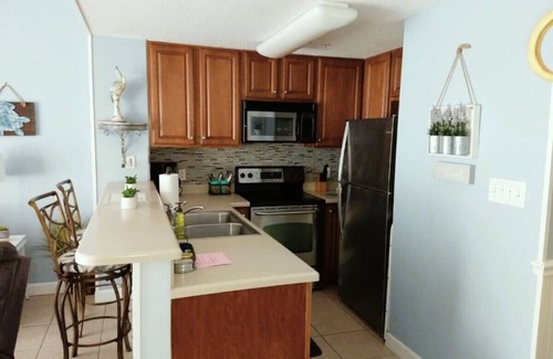 Lower Grand Lagoon Condo | Seychelles 408 4th floor beach front with wi-fi