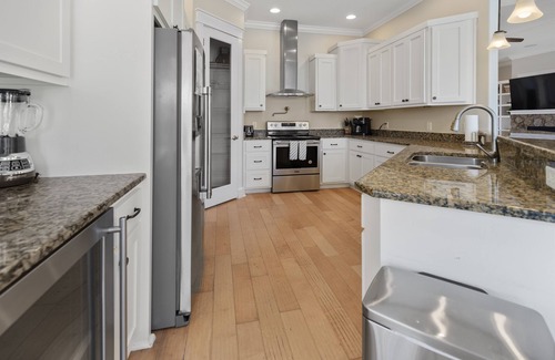 Hollywood Beach House | Shangri-La! The Real Fun Beach Home. Beach view, 100 yards to beach walkover