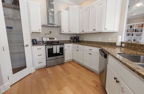 Hollywood Beach House | Shangri-La! The Real Fun Beach Home. Beach view, 100 yards to beach walkover