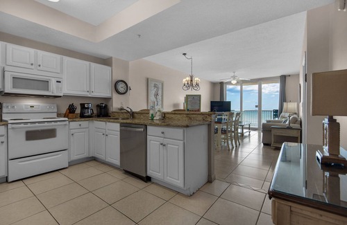 Navarre Beach Condo | Shark Bite - Summerwind 502W | 2 Bed, 2 Bath