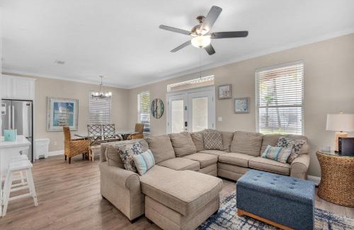 Villages of Crystal Beach House | Shell Yeah!