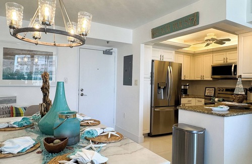 Marco Island Condo | South Seas T3-1509: Beautifully Updated Condo; What a View!