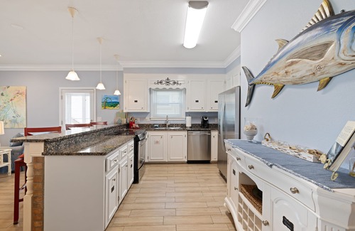 Sunnyside House | Spacious Beachfront House on Desired West End of PCB - Just 17 Steps to Sand!