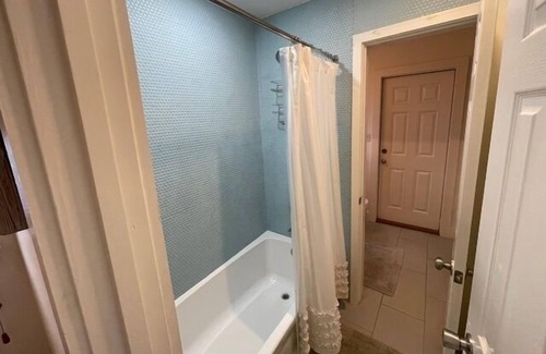 Grayton Beach House | SPECIAL 10%OFF NEW YEARSLittle Blue 2bed/1.5 bath Grayton, Beach V, com. POOL