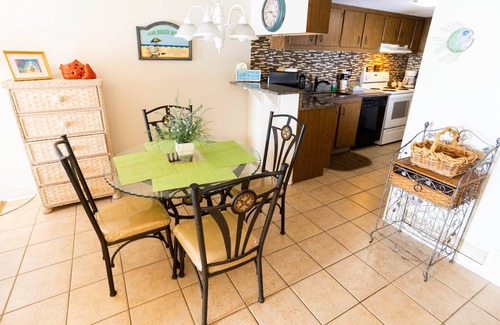 Sunnyside Condo | Spectacular Sun rises, Sunsets Great Super Low Rates for October/November