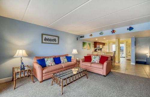 St. George Island Condo | SPEND A LAZY AFTERNOON watching the waves crash on the shore.