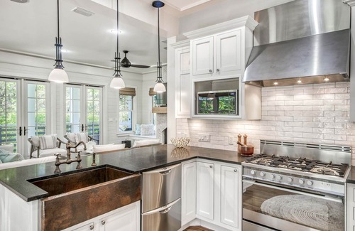 WaterSound Beach House | Spend Fall With Us! Golf Cart! Great Amenities! 5 Adult Bikes! Professionally Decorated!