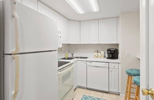 Marco Island Condo | Stay on the Beach and Stay on Budget.