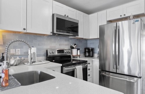 Navarre Beach House | Steps from the beach! Family friendly! Far away from high rise condos-KING BED