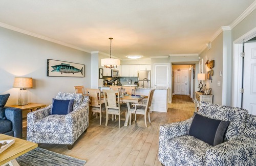 Destin Condo | Steps To The Beach & Gorgeous Gulf Views - Destin 3BR/2BA Condo Sleeps 8