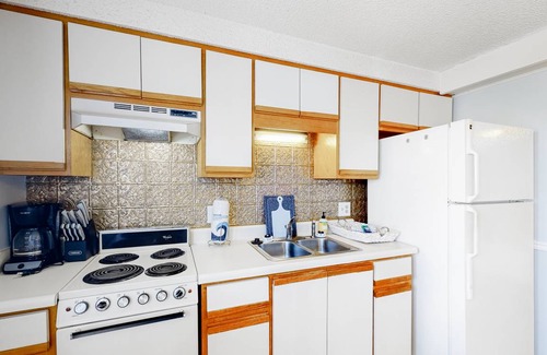 Gulf Lagoon Beach Apartment | Studio flat ∙ 4 guests