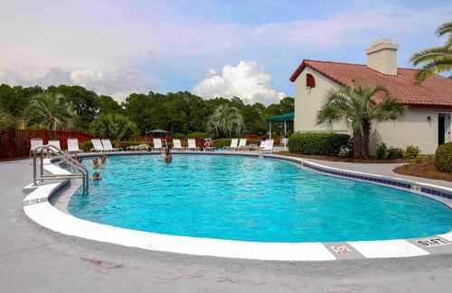 Gulf Lagoon Beach Apartment | Studio flat ∙ 4 guests