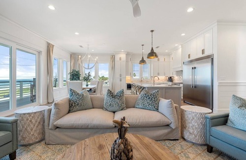Laguna Beach House | Stunning 7 bed/9 bath house in West PCB Spring is open, book now!