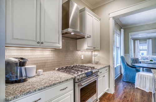 Watercolor House | Stylish Balcony and Amenities w Com Pool and Bikes