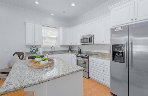 Gulf Lagoon Beach House | ★ Sugar Sands ★ Steps to Beach ★ Balconies ★ Pool★
