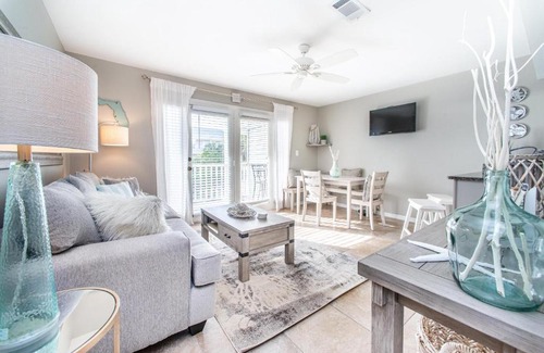 Miramar Beach Apartment | Summer Breeze 209