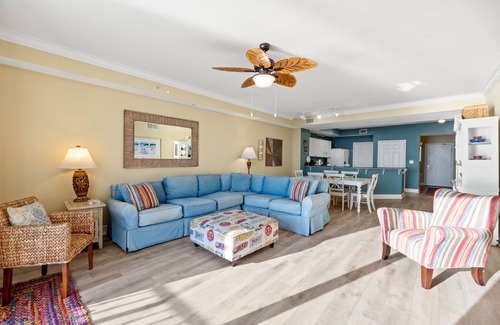 El Centro Beach Condo | Summer Deals! Close to Pier Park! FREE Activities! 10th Floor