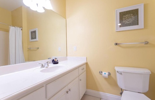 Lullwater Beach Apartment | Summertowne By BlueSwell