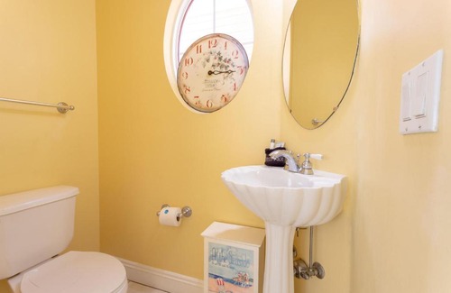 Lullwater Beach Apartment | Summertowne By BlueSwell