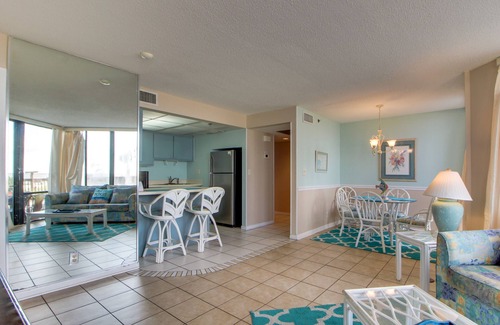 Panama City Beach Apartment | Sunbird Beach Resort Condo with Shared Pool & Beach Access