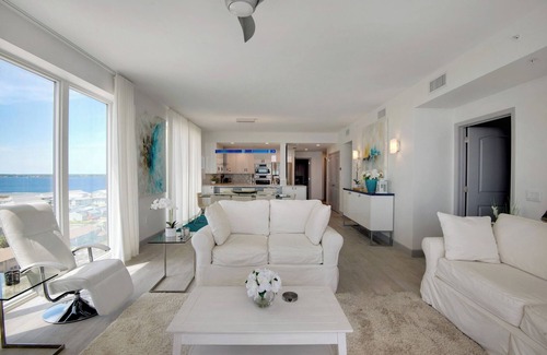 Navarre Beach Condo | Sunscape | 🌅 Corner Condo + Gulf Views + Platinum Beach Service Included