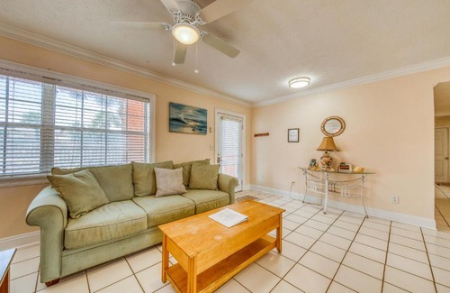 Silver Sands Beach House | The Surfer