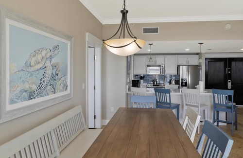 Villa Lago Condo | Top-Floor Grand | 3BR/3BA | 3 Balconies & Bay Views