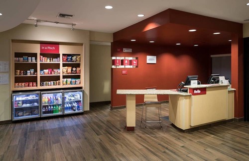 Panama City Hotel | TownePlace Suites by Marriott Panama City