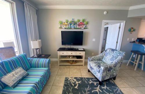 Lower Grand Lagoon Apartment | Treasure Island 2105
