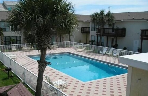 Navarre Beach Condo | Two Bedroom condo in Gulf Front Complex