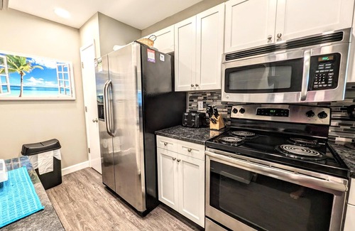 Panama City Beach Condo | Updated 3/3 Edgewater Villa, Guaranteed Clean!