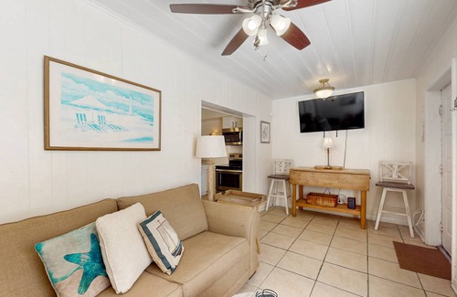 Laguna Beach House | 67 m² House ∙ 1 bedroom ∙ 4 guests