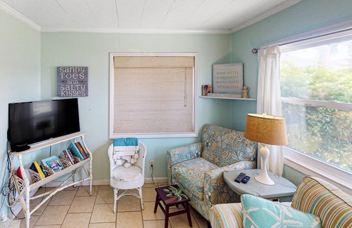 Laguna Beach House | 70 m² House ∙ 2 bedrooms ∙ 6 guests