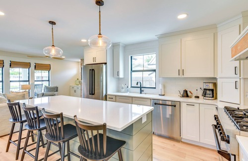 Laguna Beach House | Walk to Laguna Beach: PCB Home w/Pool Near Gulf!