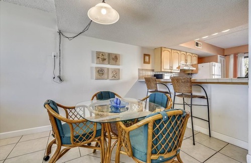 St. George Island Condo | WATCH DOLPHINS frolic and the antics of shorebirds as you enjoy the expansive gulf view!