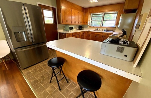Milton House | Waterfront Mid-century Revival for Fam & Friends