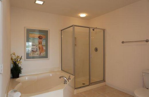 Waterside Village House | Waterside Village Condo 403