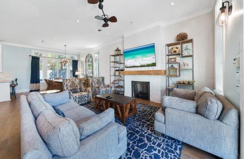 Rosemary Beach House | Winston at Rosemary home