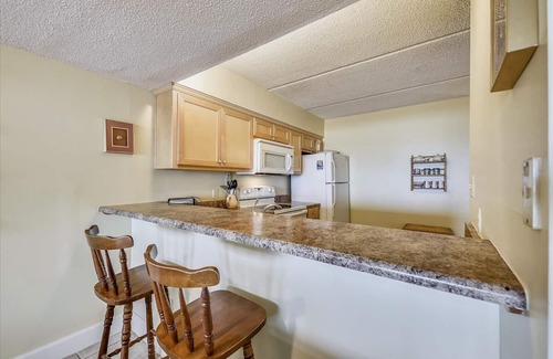 St. George Island Condo | YOU WON'T HAVE far to carry your luggage or your beach toys.