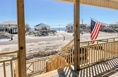 Silver Cay House | 051 Topsail by ACP