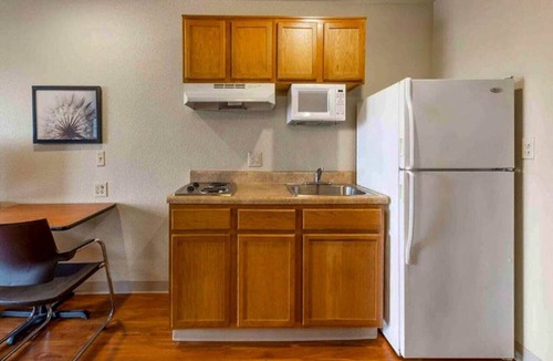 Bossier City Apartment | 1 Bed | ADA/RI Shower/Suite/Kitchen