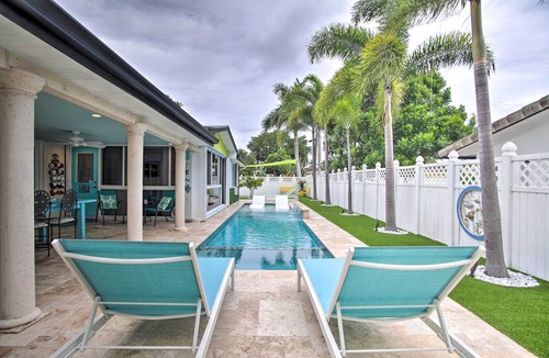 Deerfield Beach Cottage | 1 Mi to Deerfield Beach: Home w/Outdoor Oasis!