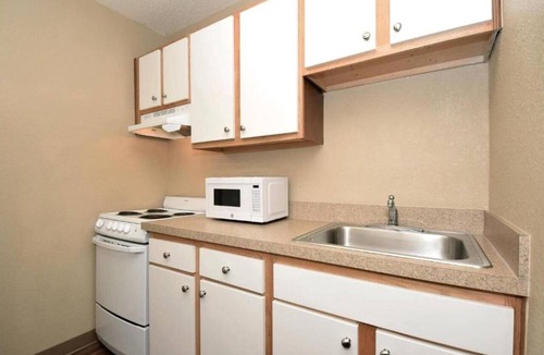 Tougaloo Apartment | 1 Queen Bed | Non-Smoking, Kitchen, Sofa-Bed
