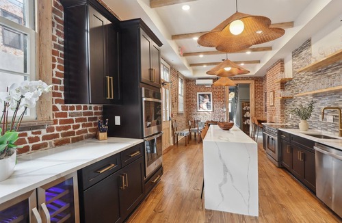Arts/Warehouse District Hotel | 10 bed/10 bath Luxury CBD Villa - Private Pool
